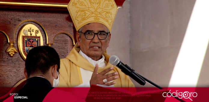 El obispo de la Diócesis de Querétaro, Fidencio López Plaza, presidirá la misa de los Fieles Difuntos. Foto: Especial