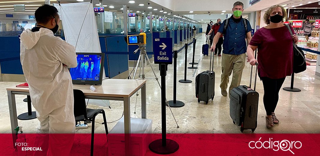 Profeco sanciona a Viva Aerobús y Volaris por cobro extra de equipaje de mano