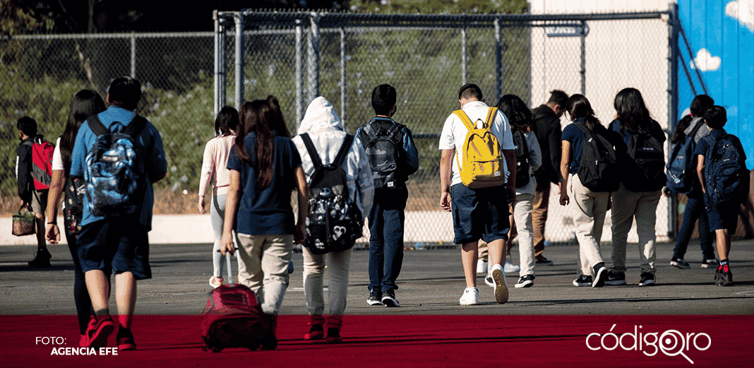 El 98% de las escuelas en EE.UU. regresó a clases presenciales