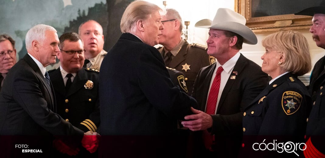 Trump reclutó sheriffs para arrestar a indocumentados: Washington Post
