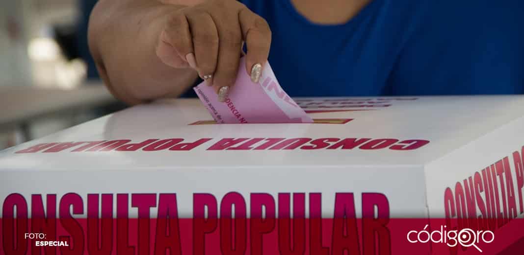TEPJF decidirá si serán válidas firmas en papel para revocación de mandato