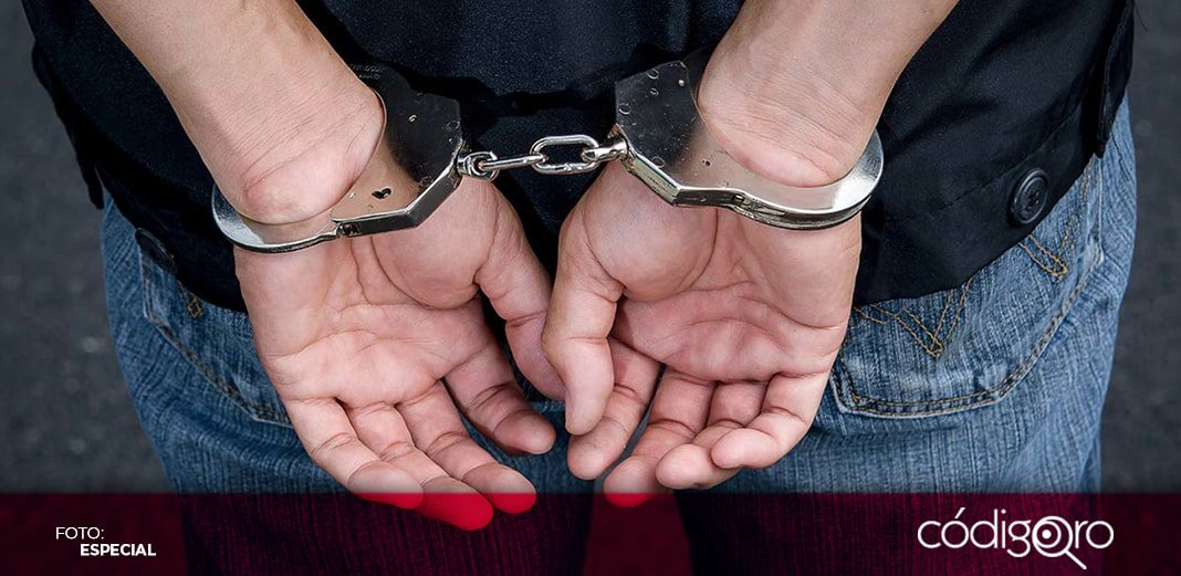 Detienen a funcionario y exservidor público por corrupción en San Juan del Río