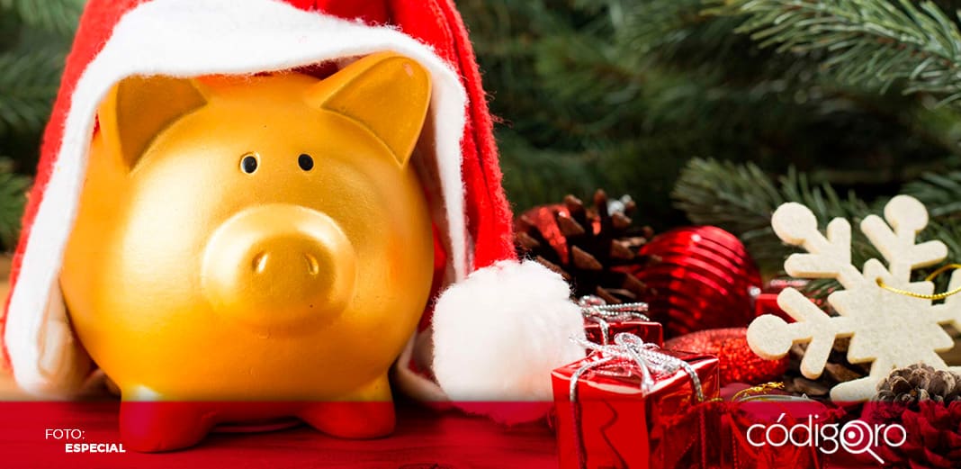 Mexicanos gastan en diciembre 27% más que en el resto del año
