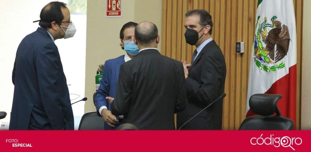 Consejeros electorales del INE rechazan denuncias y “persecución penal”