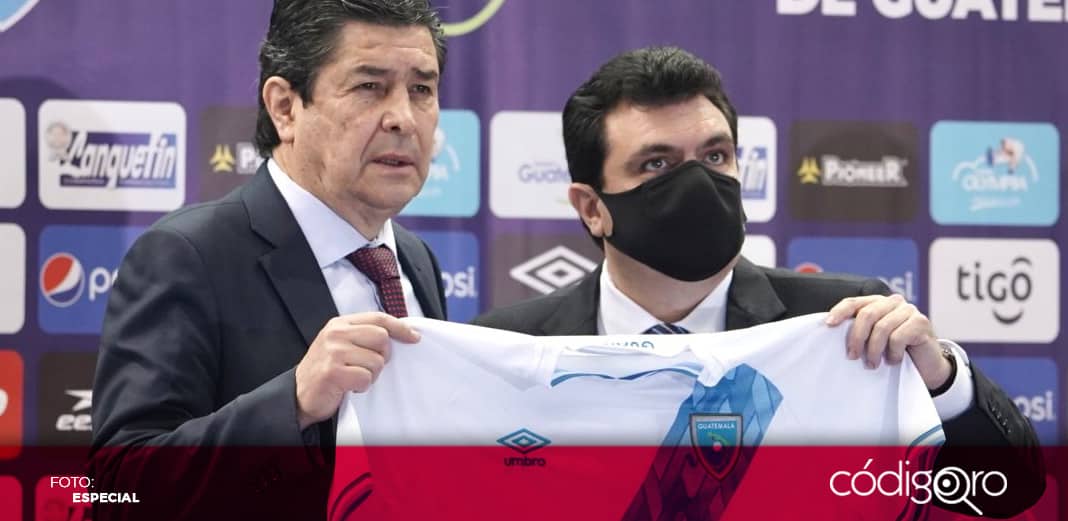 Presenta Guatemala al mexicano Luis Fernando Tena como DT