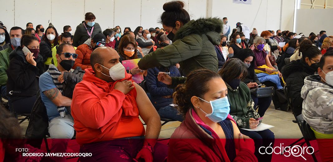Aplicación de dosis de refuerzo a profesores concluye este 14 de enero