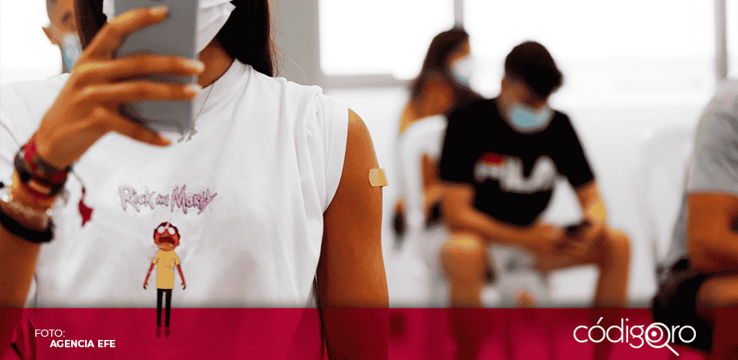 CDC recomienda aplicar dosis de refuerzo a menores de 12 a 17 años