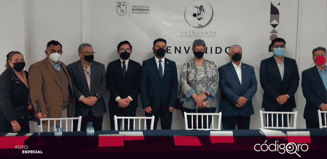 Presenta Carlos Núñez Informe del Patronato UAQ