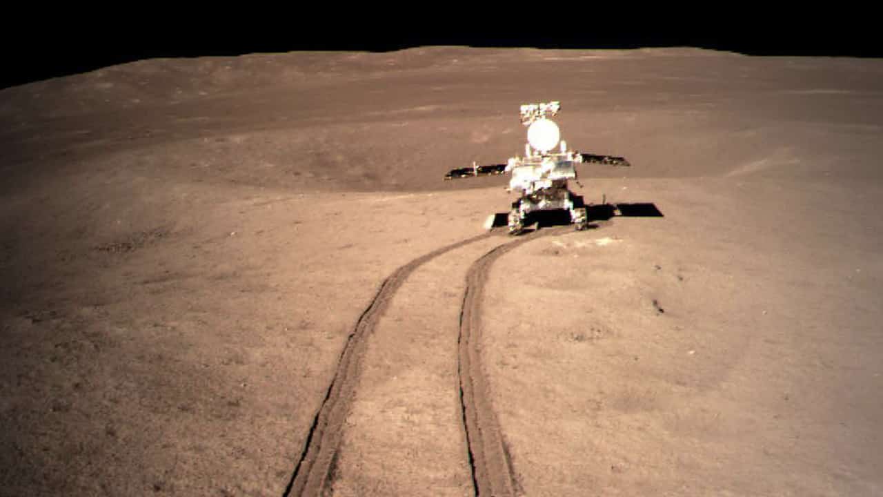 El vehículo Yutu 2, que está en la actualidad en funcionamiento, llegó a la Luna a bordo de la sonda no tripulada Chang'e-4 en 2019