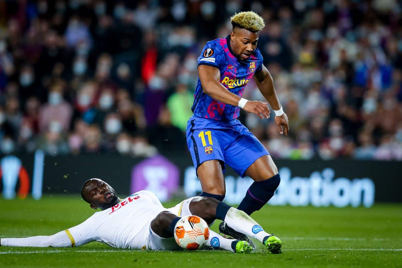 Adama Traore se encontró con un muro en la figura de Koulibaly