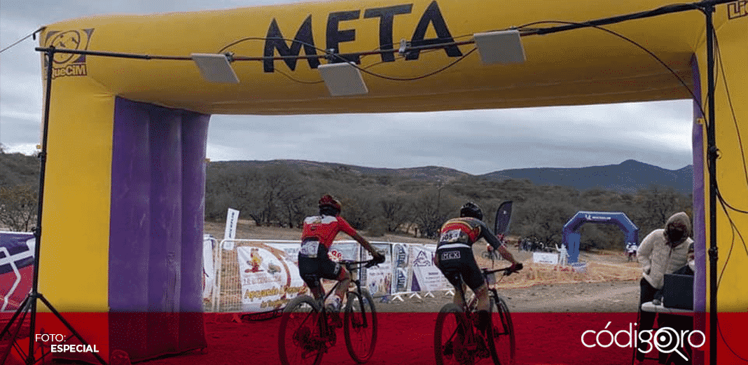 Ciclistas queretanos compiten en etapa estatal