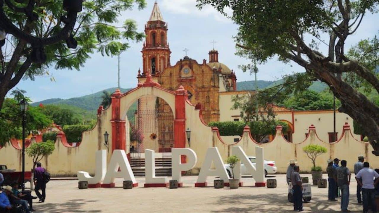 Jalpan de Serra es uno de los seis Pueblos Mágicos de Querétaro,