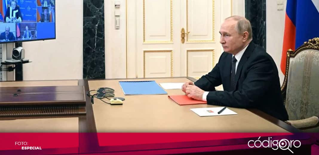 Vladimir Putin supervisa ejercicios militares rusos ante posible ataque a Ucrania