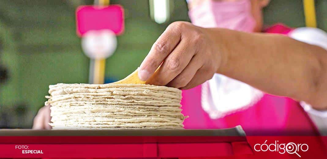 El precio de la tortilla de maíz subió casi 20% en un año