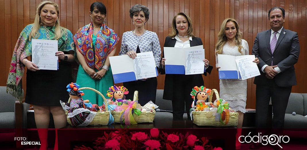 UAQ realiza conversatorio entre mujeres juzgadoras