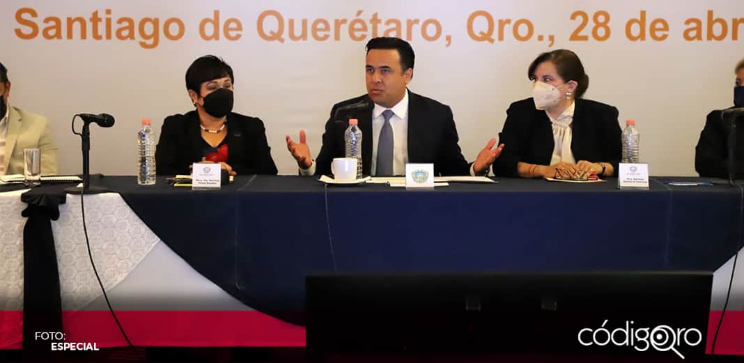 Nava preside reunión de Red Queretana de Municipios por la Salud