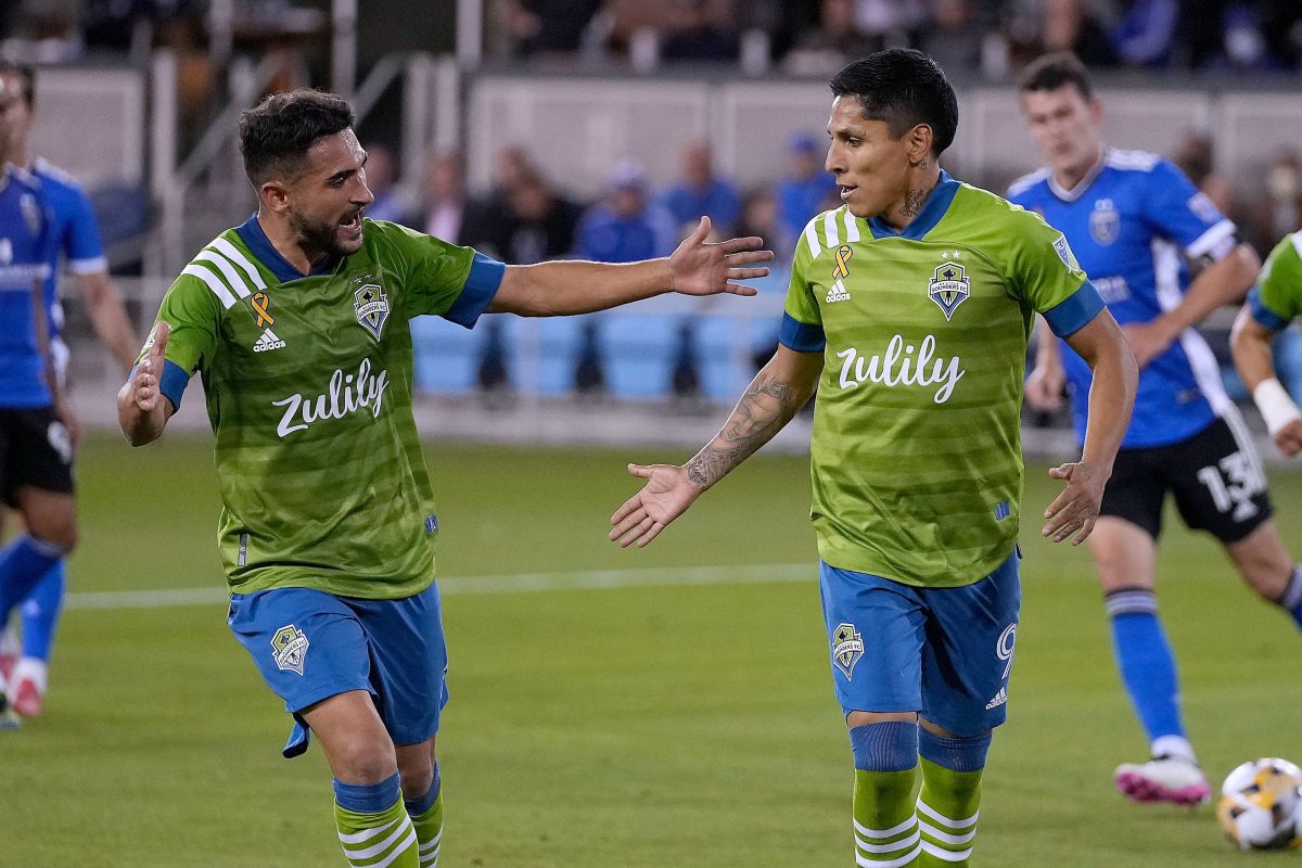 Un viejo conocido del futbol mexicano, el peruano Raúl Ruidíaz, lidera el ataque de Seattle
