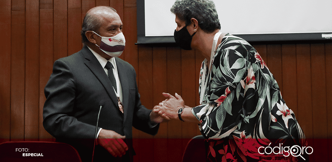 Celebran en la UAQ 50 aniversario del Colegio de Abogados Litigantes de Querétaro