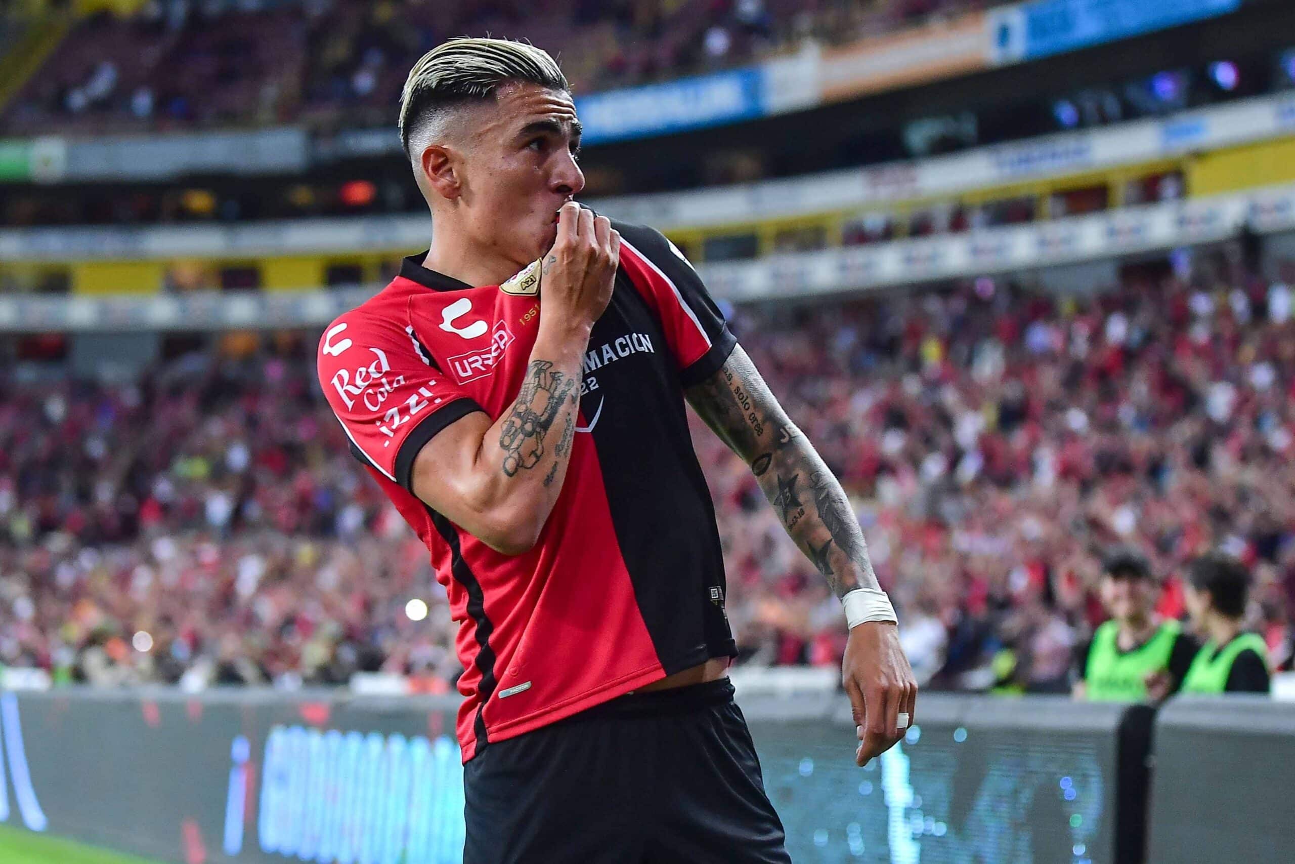 Luis Reyes amplió la ventaja para los Rojinegros del Atlas sobre los Tigres de la UANL. Foto: Mexsport