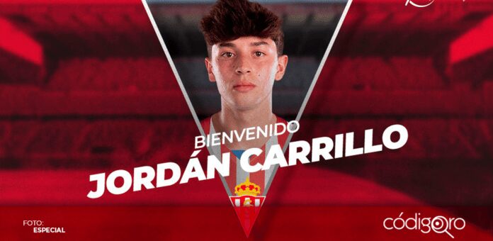 El Real Sporting de Gijón anunció el fichaje de Jordan Carrillo, el juvenil mexicano buscará el ascenso con su nuevo club, además, enfrentará a Marcelo Flores en el derbi asturiano