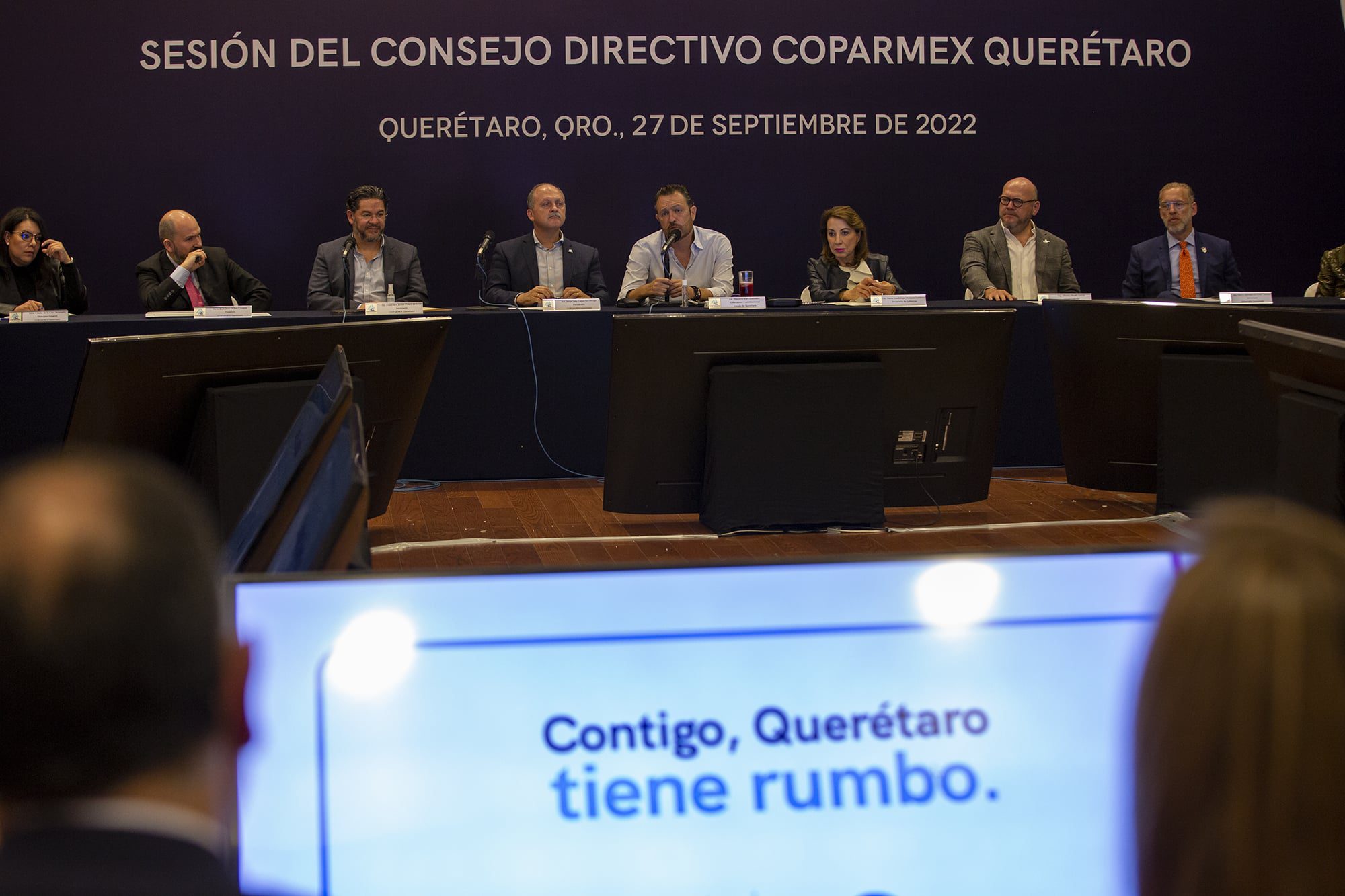 Kuri González expusó los logros y retos a los que se ha enfrentado Querétaro en su primer año al frente del gobierno estatal