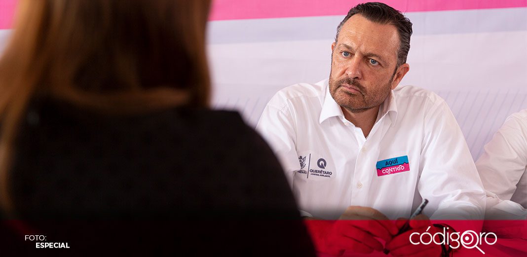 Kuri avala contratación de queretanos en obra de Paseo 5 de Febrero