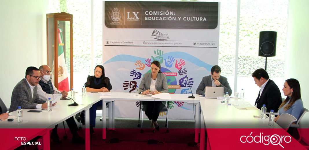 Aprueban reformas a Ley de Educación en comisión