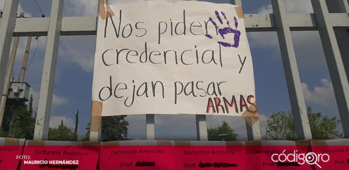 Estudiantes de la UAQ permanecen en paro desde el pasado 30 de septiembre. Foto: Mauricio Hernández