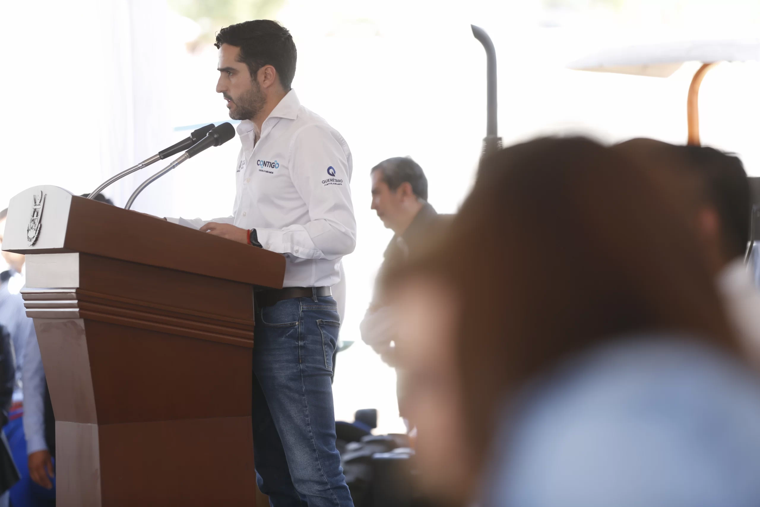 Agustín Dorantes Lámbarri, anunció la inversión de 1.3 millones de pesos para la entrega de ayuda social a 31 barbacoyeros de la región