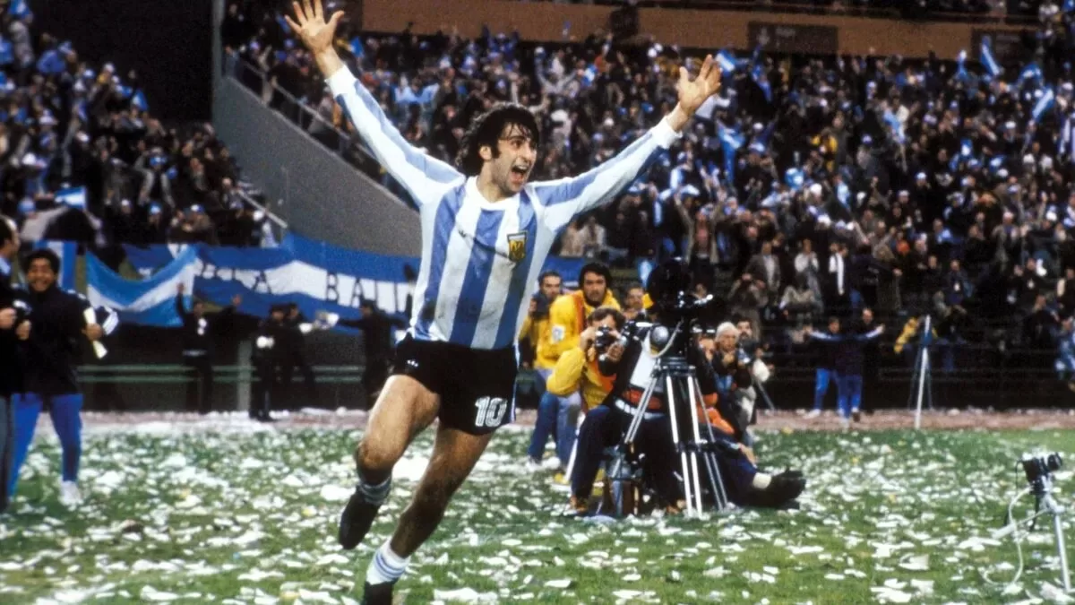 Mario Kempes comandó la victoria de Argentina sobre Países Bajos en la final del Mundial 78