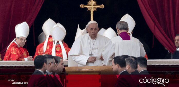El papa Francisco encabezó el funeral de su predecesor Benedicto XVI. Foto: Agencia EFE