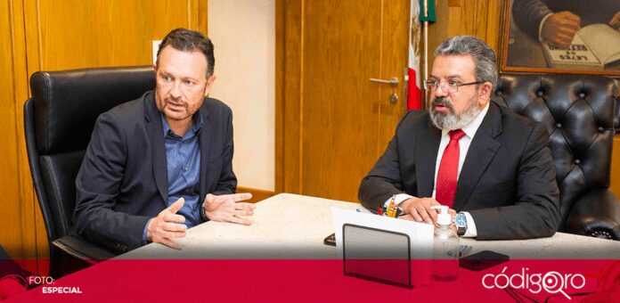 El gobernador del estado de Querétaro, Mauricio Kuri González, se reunió con el secretario de Infraestructura, Comunicaciones y Transportes. Foto: Especial