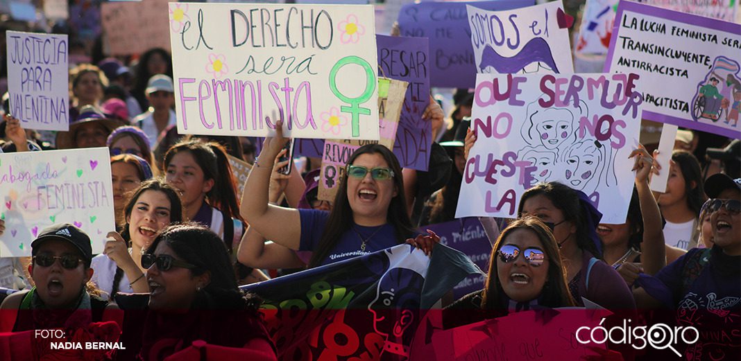Marchan 20 mil mujeres en Querétaro; exigen justicia por Valentina