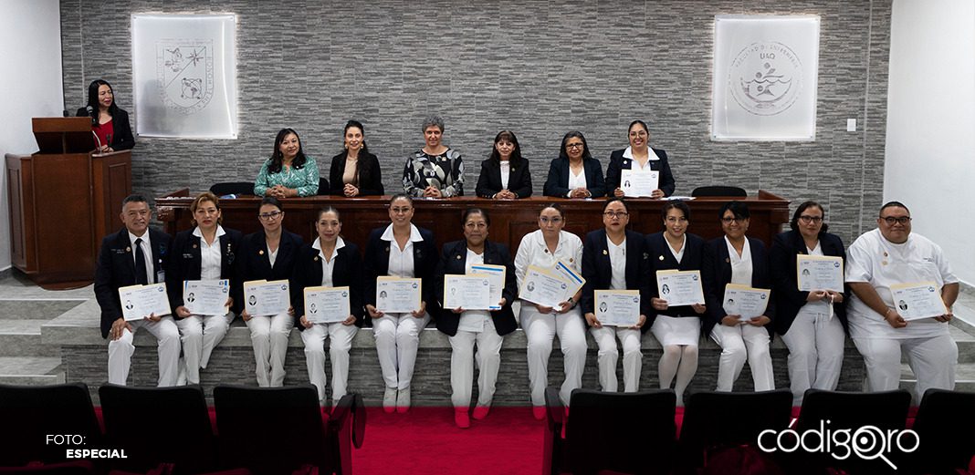 Certifica Comce calidad de profesionistas de la Facultad de Enfermería UAQ