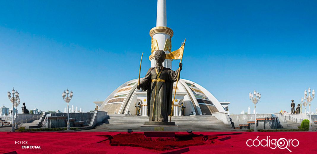 Turkmenistán, la dictadura más extravagante