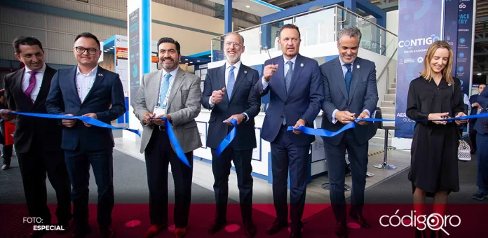El gobernador Mauricio Kuri González inauguró el stand del estado de Querétaro en la FAM 2023. Foto: Especial