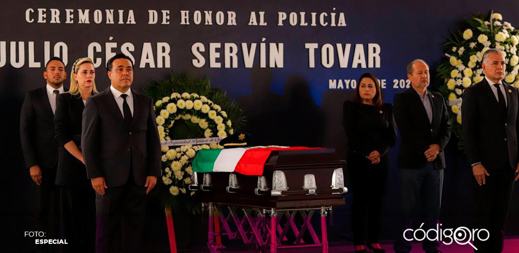 Luis Nava encabeza homenaje a policía municipal