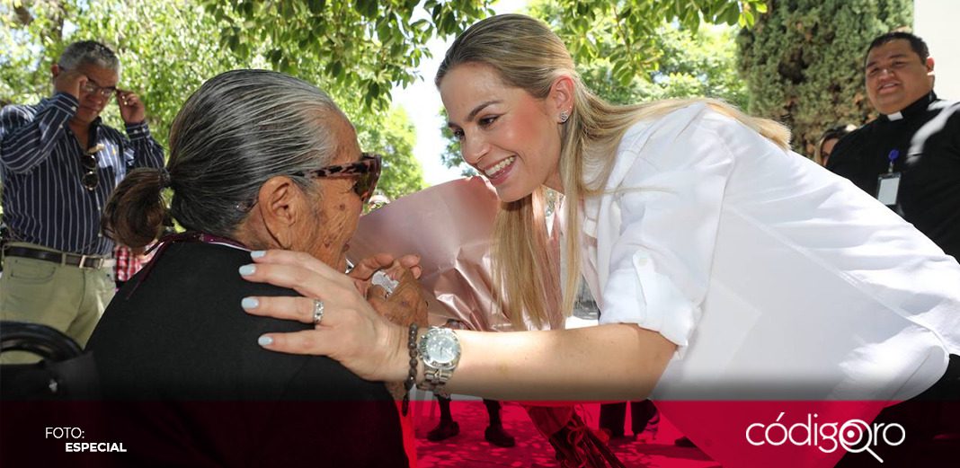 Car Herrera entrega rehabilitación del asilo San Sebastián
