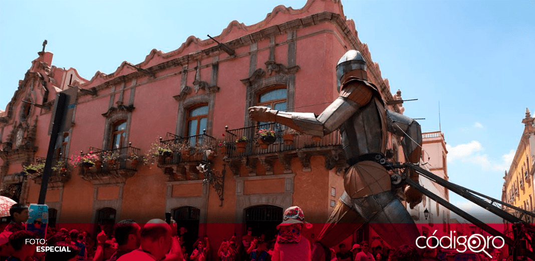 “Aquiles” sigue conquistando el Centro Histórico de Querétaro