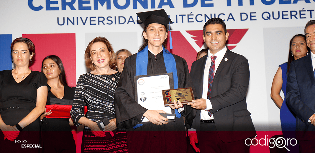 Murguía encabeza titulación de 250 profesionistas de UPQ