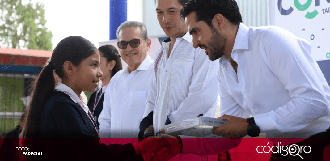 En Querétaro se le apuesta a la educación: Agustín Dorantes