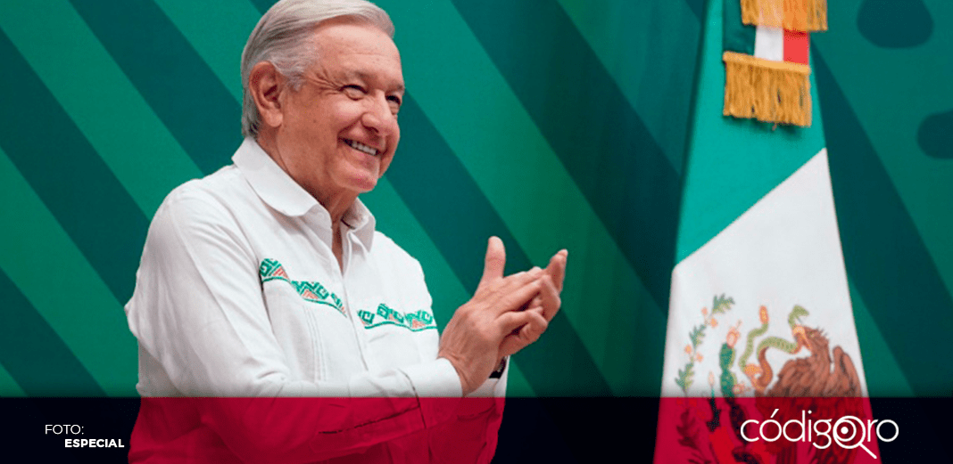 AMLO acusa a Xóchitl Galvez de recibir contratos millonarios; ella lo reta a comprobarlo