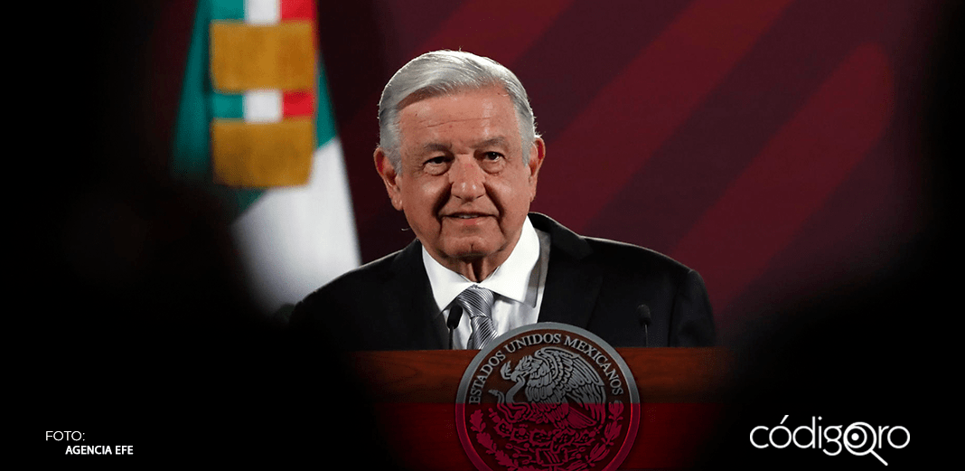 AMLO promete seguir con la investigación de Ayotzinapa tras salida del GIEI