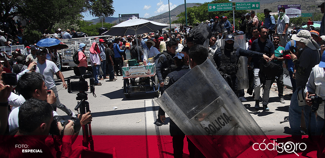 Liberan a funcionarios públicos retenidos en Chilpancingo