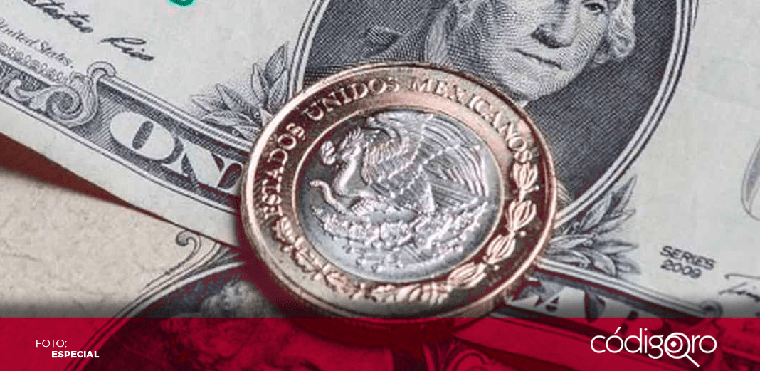 Peso cotiza a 16.85 por dólar, su menor nivel desde 2015