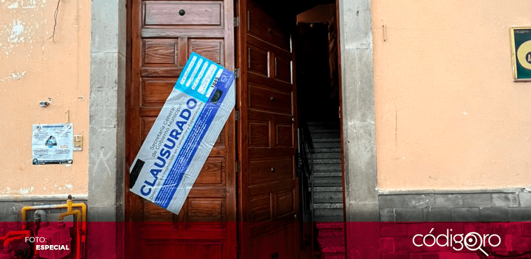 Autoridades municipales clausuran restaurante en el Centro Histórico