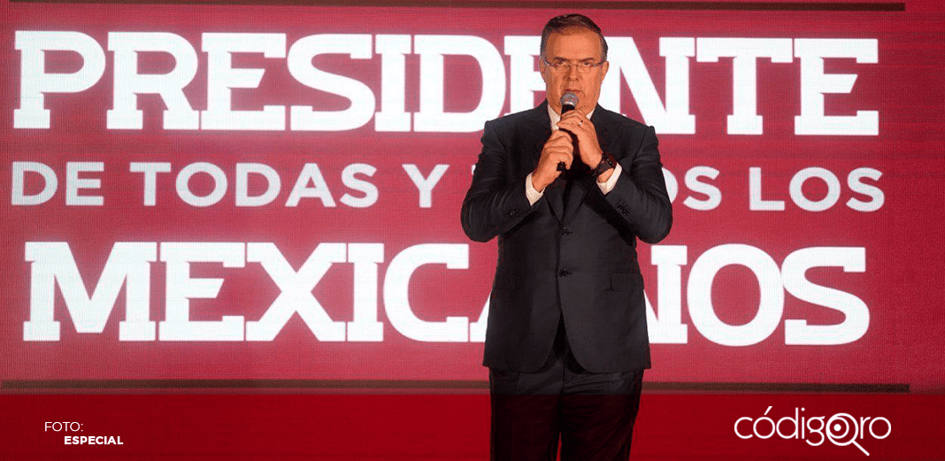 Ebrard asegura que no dejará a Morena, pero duda de las encuestadoras