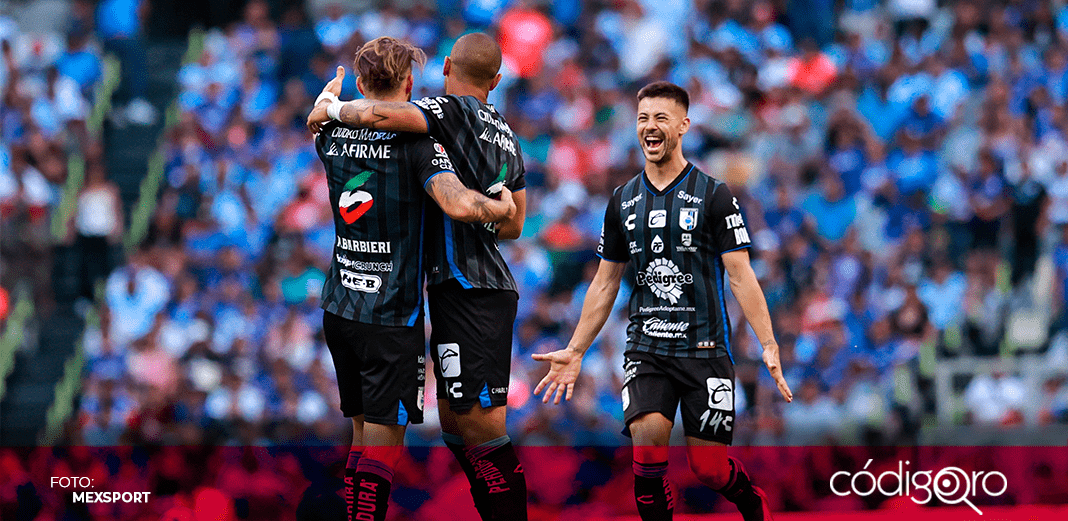 Gallos Blancos viene de atrás para derrotar a Cruz Azul