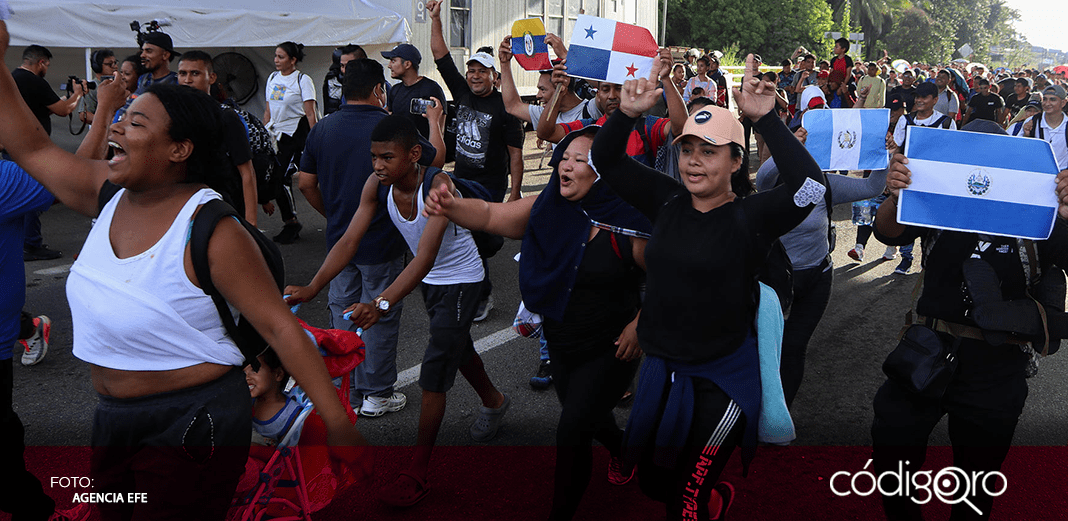 Caravana de miles de migrantes parte de Tapachula rumbo a EUA