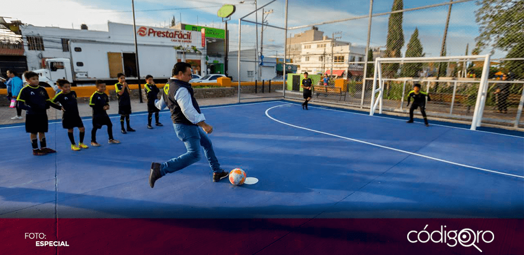 Nava entrega rehabilitación de canchas en Santa Rosa